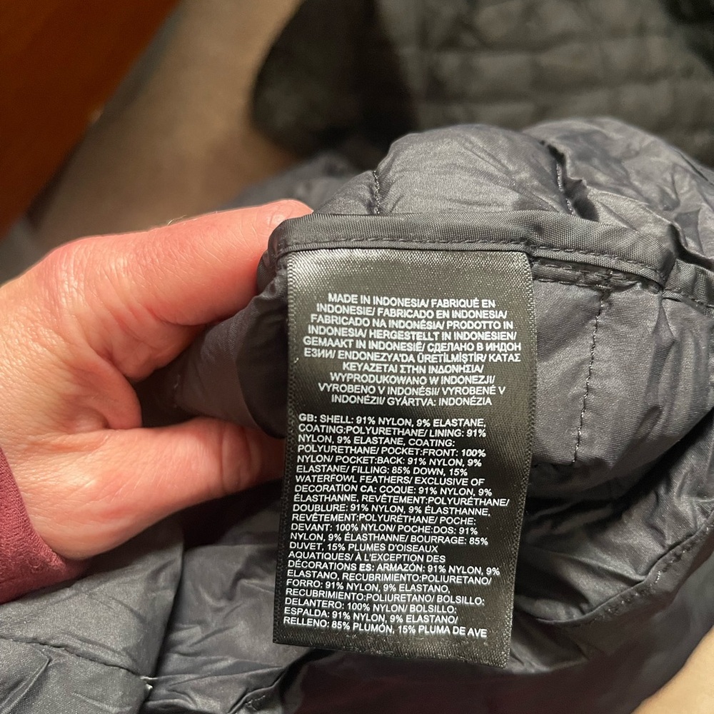 North Face Stretch Down Parka size small - Picture 4 of 5